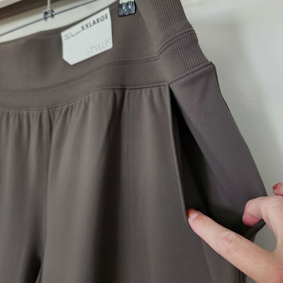 Stylus Women's Oregano Green Pull-On Wide Waist Band Wide Leg Pants Size XXL - Picture 4 of 9